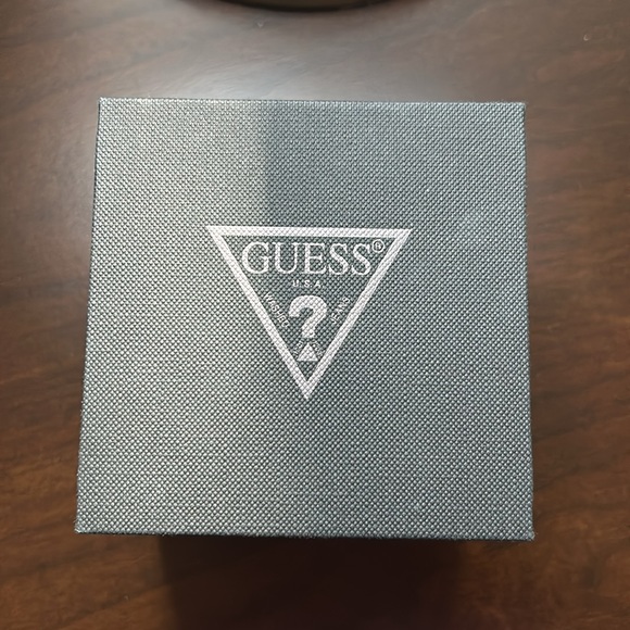 Guess Watch - Picture 5 of 6